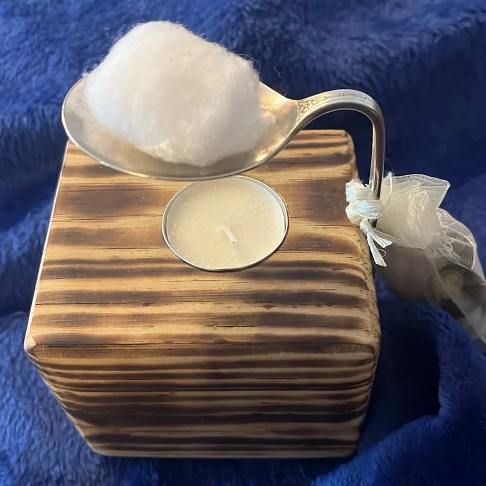 NWT Essential Oil Diffuser